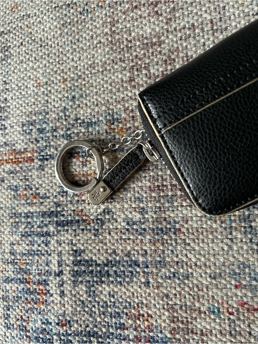 Ralph Lauren Black Leather Zip Card Case W/ Key Ring - Picture 6 of 8